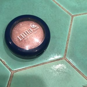 Luna Highlighter